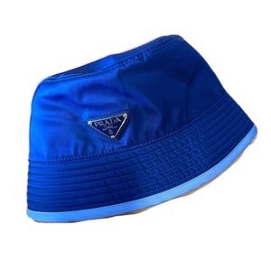 PRADA reversible bucket hat